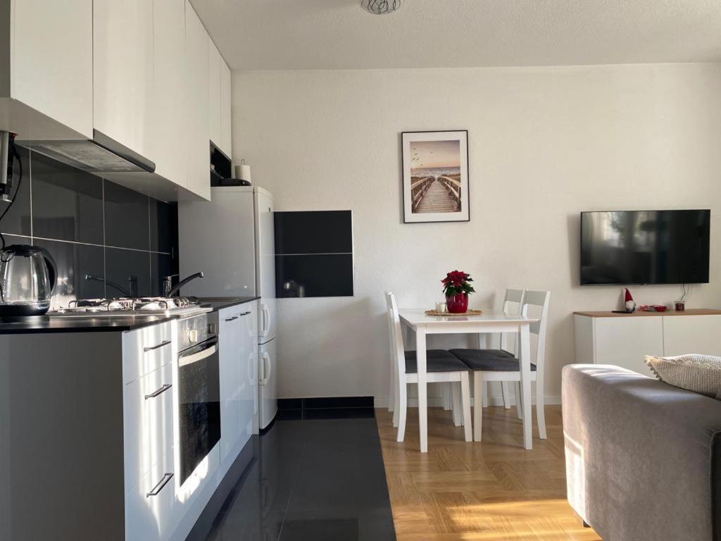 Studio Apartman Ana زغرب المظهر الخارجي الصورة